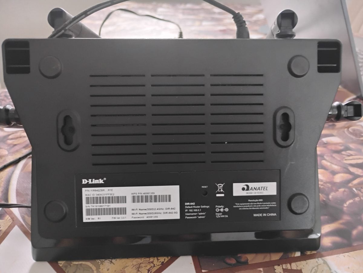 Roteador D-link D-842 — foto 2