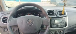 Vendo Sandero prata com GNV Geração 5 com 16 MTS, modelo 2017,2.6/8v, Carro muito novo — foto 11