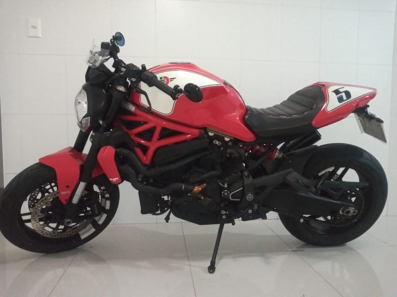 Ducati Monster 821