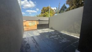 Casa no Jardim Ingá Dalva 9 — foto 11