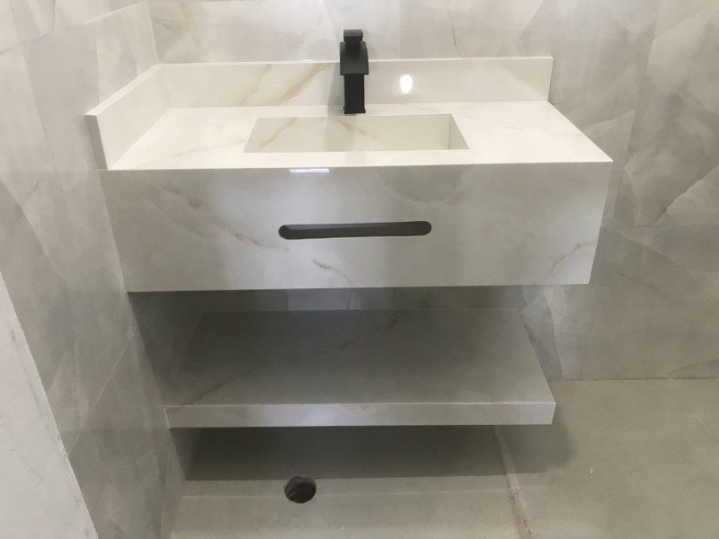 Bancadas em porcelanato para Banheiros — foto 2