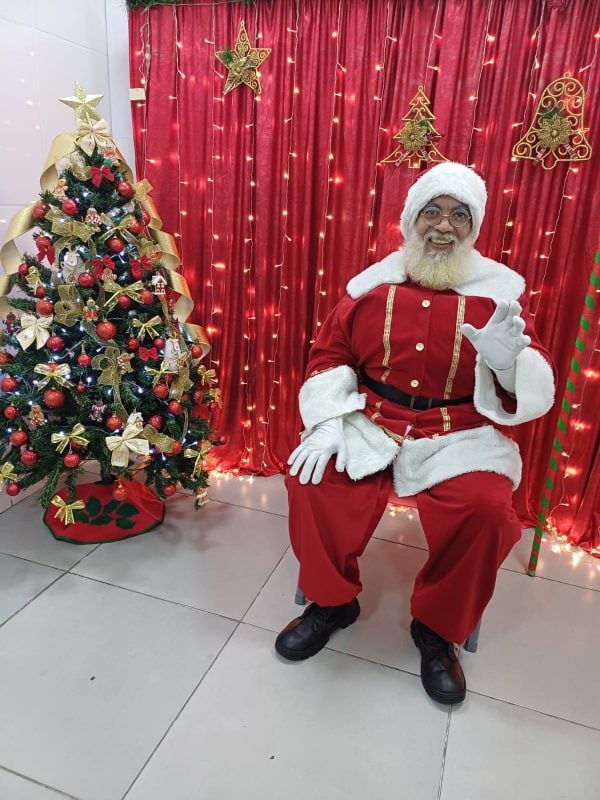 Papai Noel para Escolas, Empresas e Eventos São Gonçalo e Niterói - Personagens Vivos
