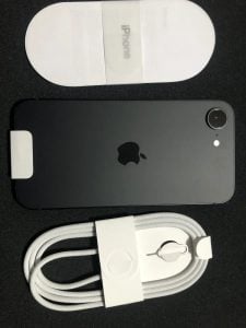 IPhone 17e, 256GB - Preto — foto 3