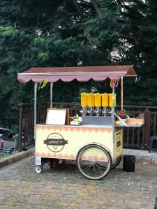 Carrinhos de churros gourmet novo com curso de churros modelo Idealmaq — foto 4