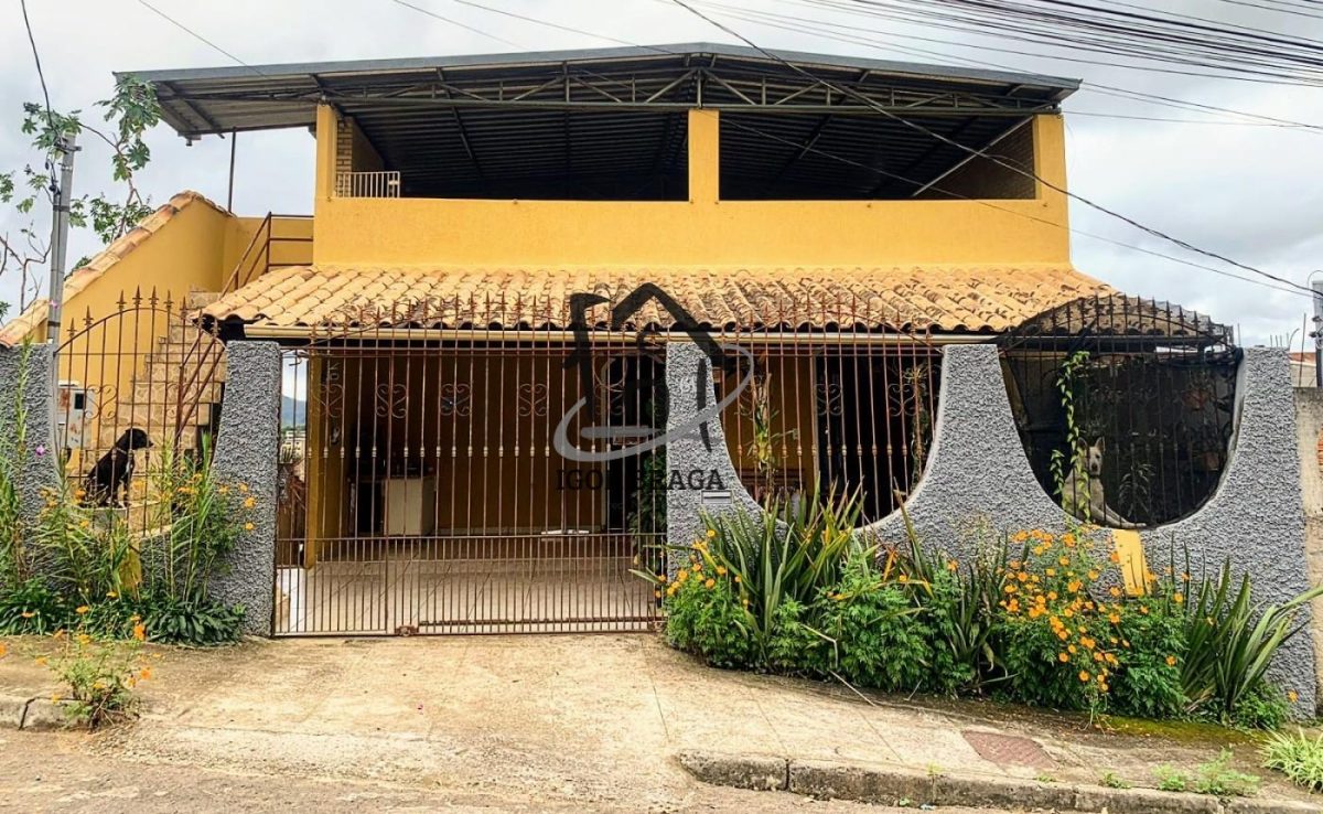 Casa para Venda em Juiz de Fora, Parque Independência III, 3 dormitórios, 1 suíte, 3 banhe — foto 2