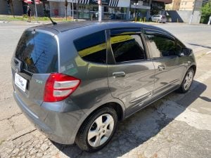 Honda Fit LX 1.4 Flex 2010 Completo Manual — foto 14