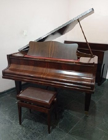 Piano Importado 1/4 Decauda Schneider — foto 2