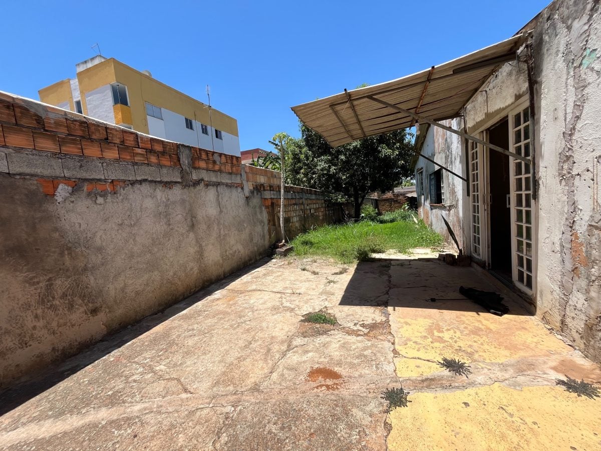 Terreno localizado no bairro Lunabel 3, em Novo Gama, Goiás — foto 2