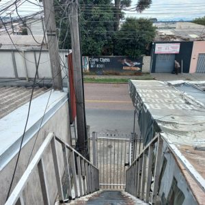 Sobrado Comercial de 130 m²,mais 3 casas no fundo Sitio Cercado. Curitiba Valor: R$ 680.000 — foto 16