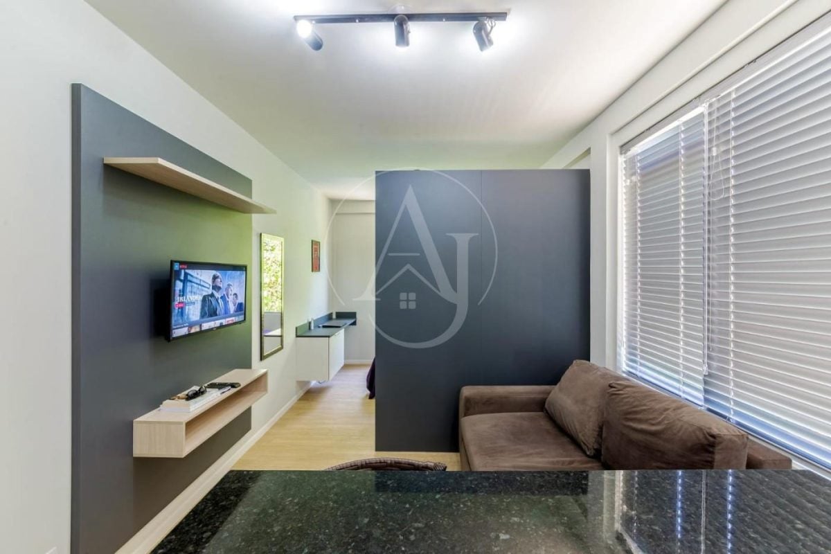 Studio para Venda em Florianópolis, Itacorubi, 1 dormitório, 1 banheiro, 1 vaga — foto 2