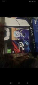 Ps5 com 1 controle e um 1 jogo pra usar — foto 3