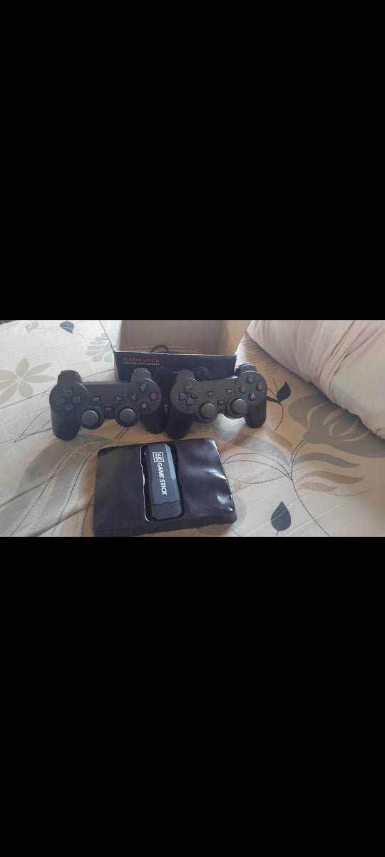Game Stick GD10 com 2 Controles e +10.000 Jogos — foto 2