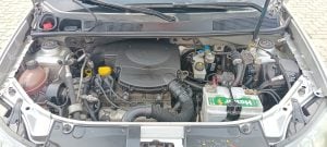 Vendo Sandero prata com GNV Geração 5 com 16 MTS, modelo 2017,2.6/8v, Carro muito novo — foto 10