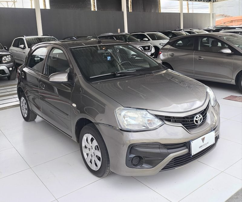 Toyota Etios Hatch 1.3 X Flex 2018 Completo, Documentação em Dia