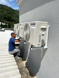 Instalação e Manutenção de Ar Condicionado Split Residencial e Comercial — foto 4
