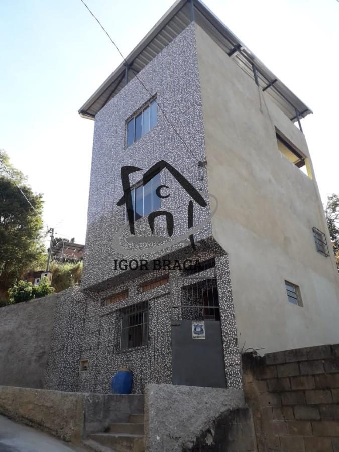 Casa para Venda em Juiz de Fora, Jóquei Clube, 2 dormitórios, 2 suítes, 3 banheiros — foto 2