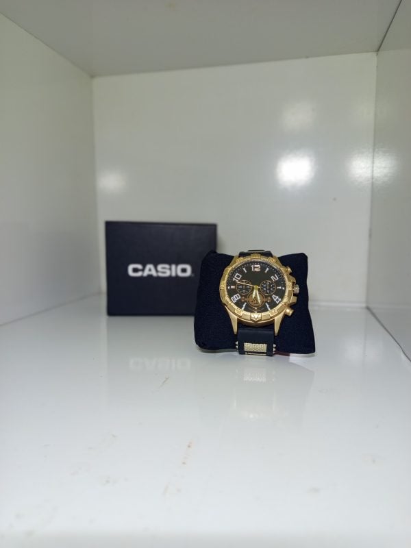 Relógio Masculino Dourado