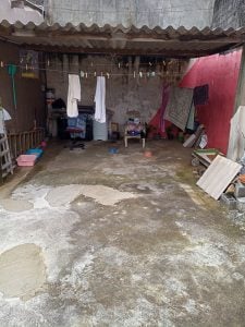 Vendo,ou,troco imóvel por outro equivalente, ou, parecido local do imóvel guaianases são p — foto 3