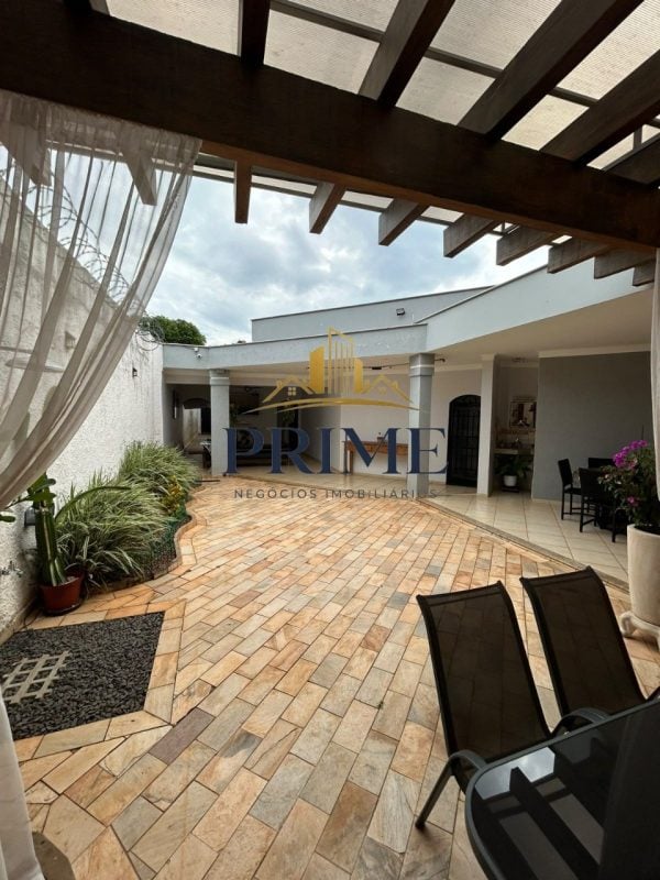Casa A Venda