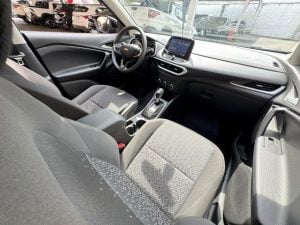 Tracker 1.0 Turbo Aut. 2023 Com Baixa Km E Abaixo Da Fipe — foto 12