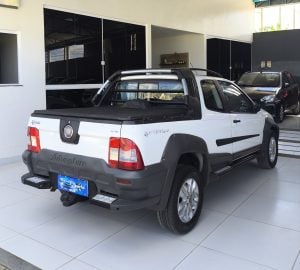 Fiat / Strada Cd Adventure 1.8 Flex Manual 2p — foto 4