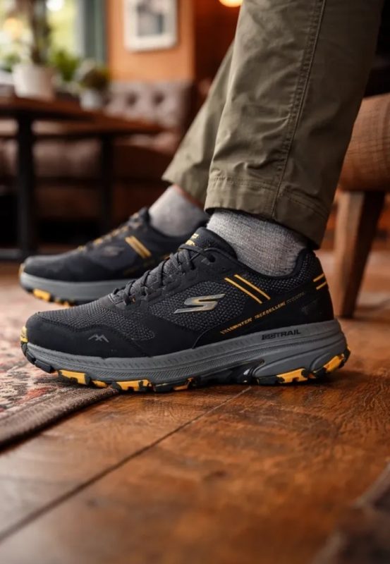 Tênis Skechers Masc. Go Run Trail Altitude 2.0 Original