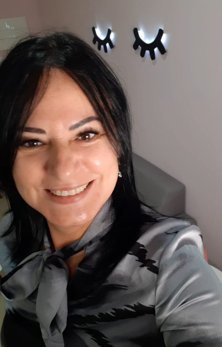 Massagem relaxante terapêutica desportiva — foto 2