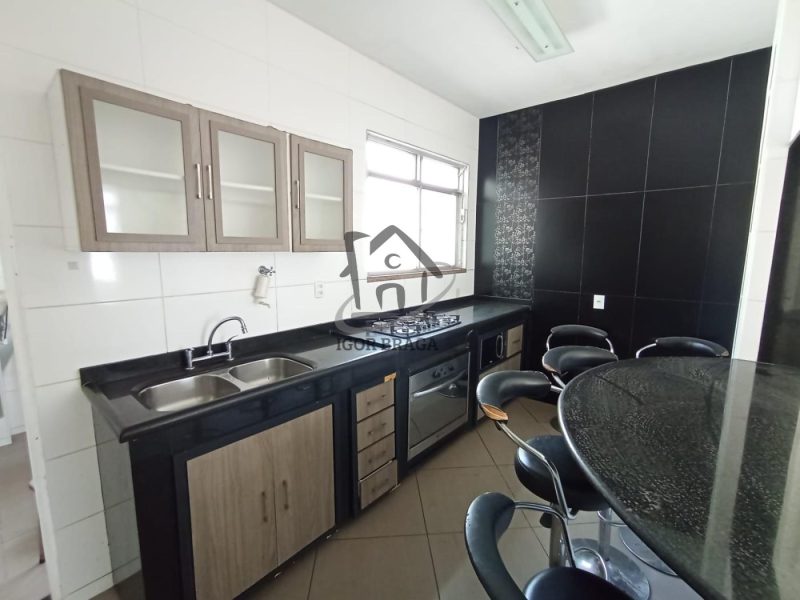 Cobertura para Venda em Juiz de Fora, Morro da Glória, 2 dormitórios, 2 banheiros