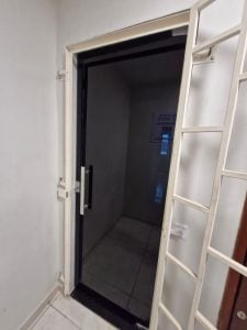 Alugo sala mobiliada na Praça do DI Taguantiga norte — foto 11