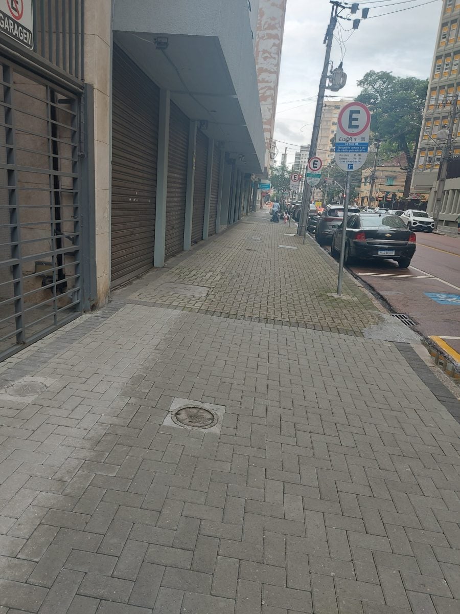 Aluguel de garagem teatro guaira — foto 2