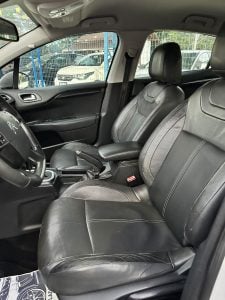 Citroën C4 LOUNGE EXCLUSIVE 2014 — foto 3
