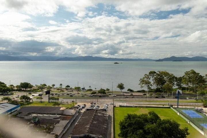 Apartamento para Venda em Florianópolis, Agronômica, 3 dormitórios, 1 suíte, 2 banheiros,