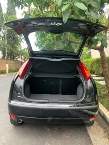 Ford Focus Ghia 2.0 16v/ 2.0 16V Gasolina 5P AUT 2004 — foto 9