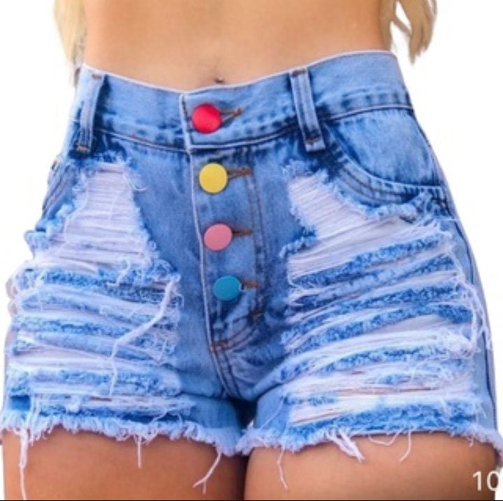 Bermuda Jeans Feminina Com Botões Coloridos