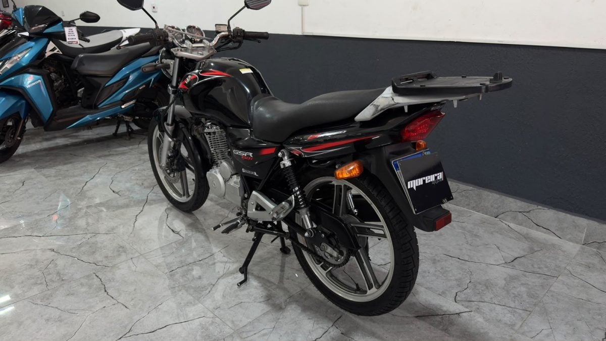 Suzuki Gsr 150 2014 — foto 2