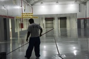 Pinturas De Pisos Em Epóxi Garagens Galpões Quadras — foto 7