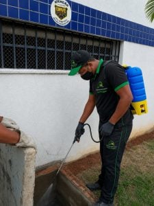 Controle de pragas urbanas e Desentupimentos e com a Inset pragas. — foto 3