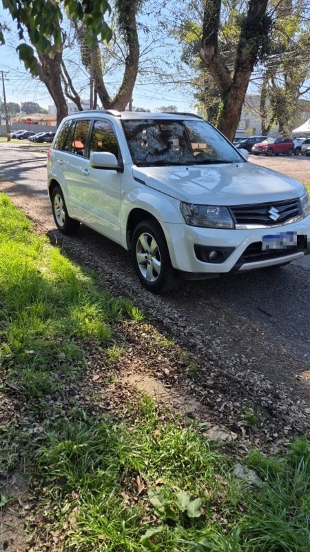 Suzuki Grand Vitara 2.0 Automático 2013 5P