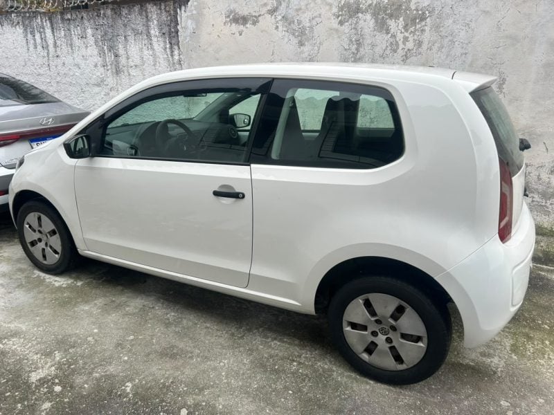 Volkswagen Up! Take 1.0 T. Flex 12V 3P 2015
