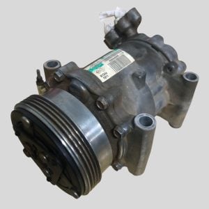 Compressor De Ar Condicionado Renault Sandero 1.0 16v 2012 — foto 3