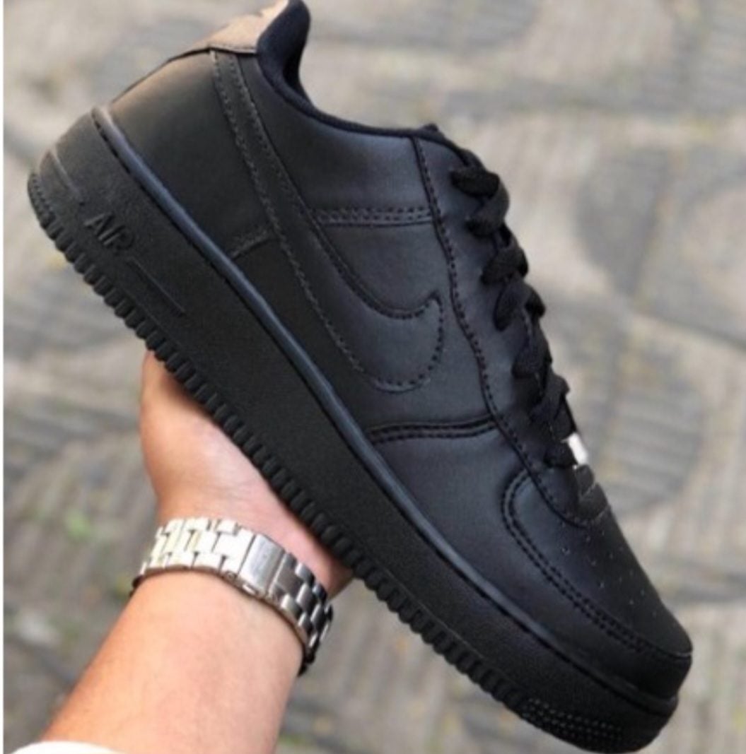 Tênis Nike Air force T1 — foto 2