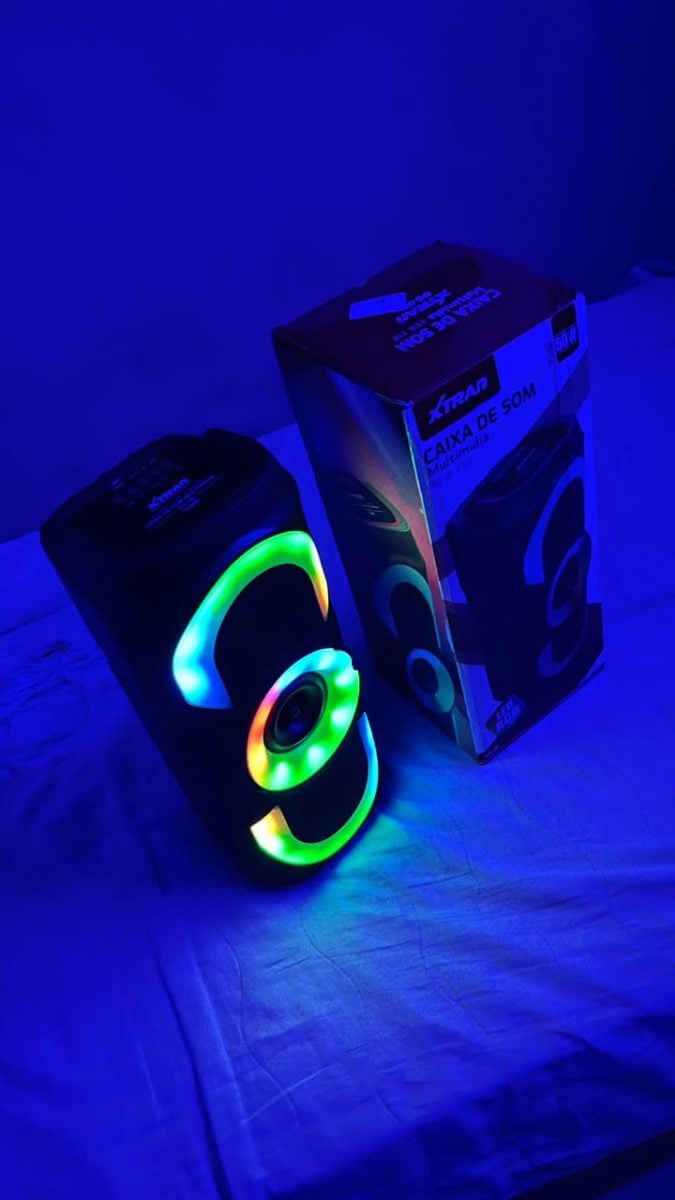 Caixa De Som Bluetooth Com Led Rgb Nova! — foto 2