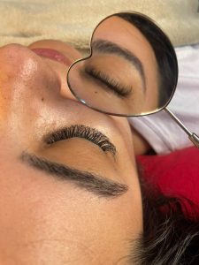 Alongamento de Cílios Profissional Realce Sua Beleza! — foto 5
