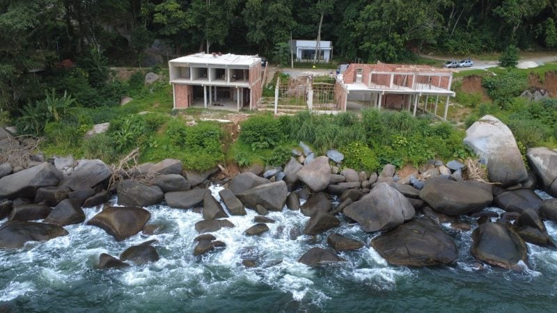 Seu Lugar Na Costa Verde Pode Estar Aqui!
