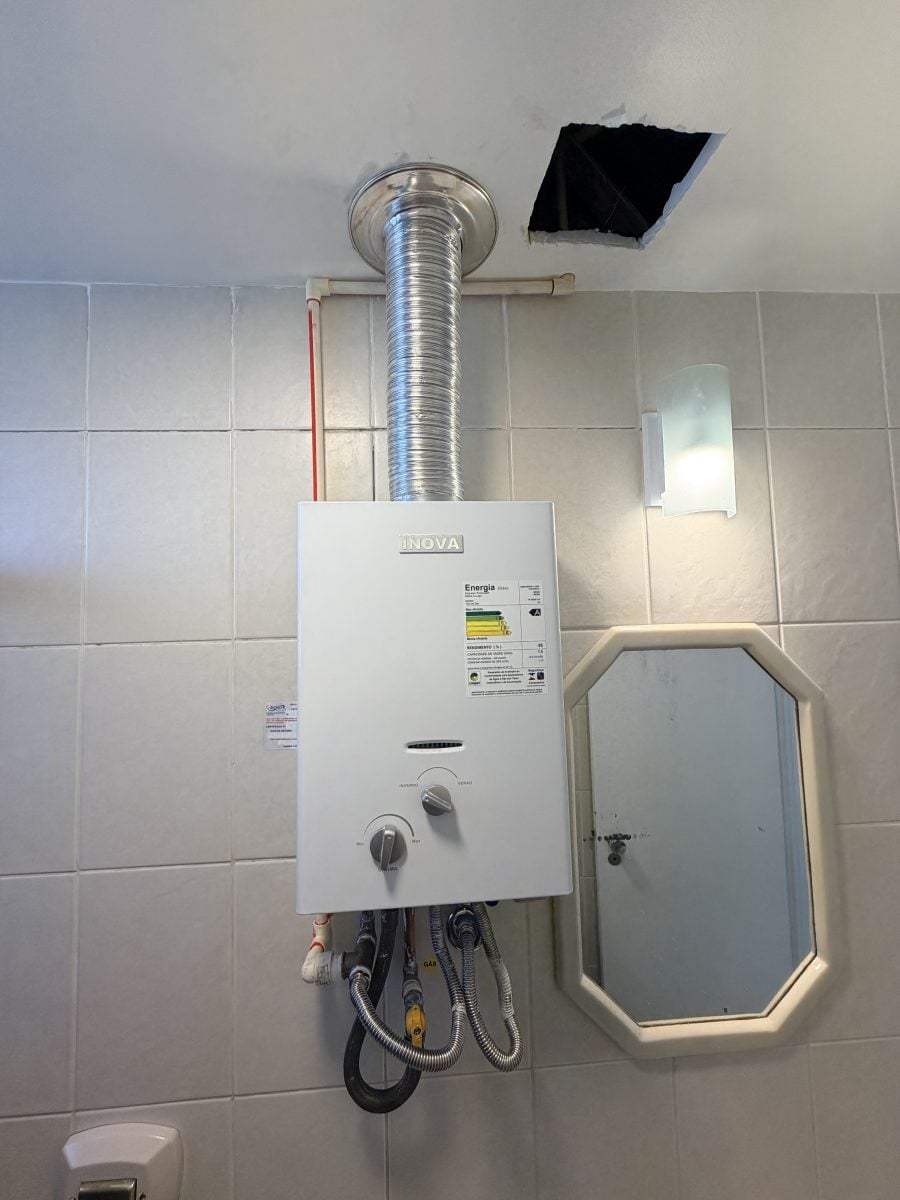 Manutenção de aquecedor a gás — foto 2