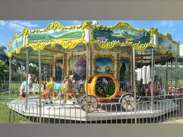 Aluguel de carrossel de cavalinhos para eventos — foto 2