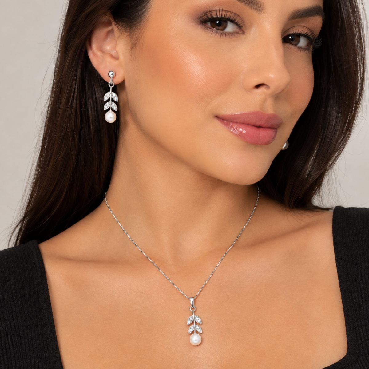 Conjunto prateado zircônia e pérola — foto 2