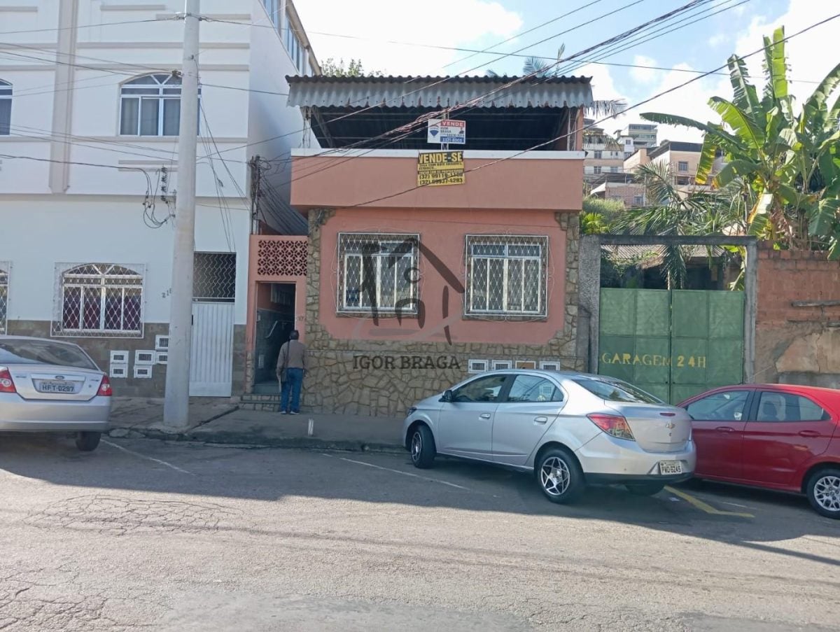 Casa para Venda em Juiz de Fora, Ladeira, 6 dormitórios, 2 suítes, 5 banheiros — foto 2