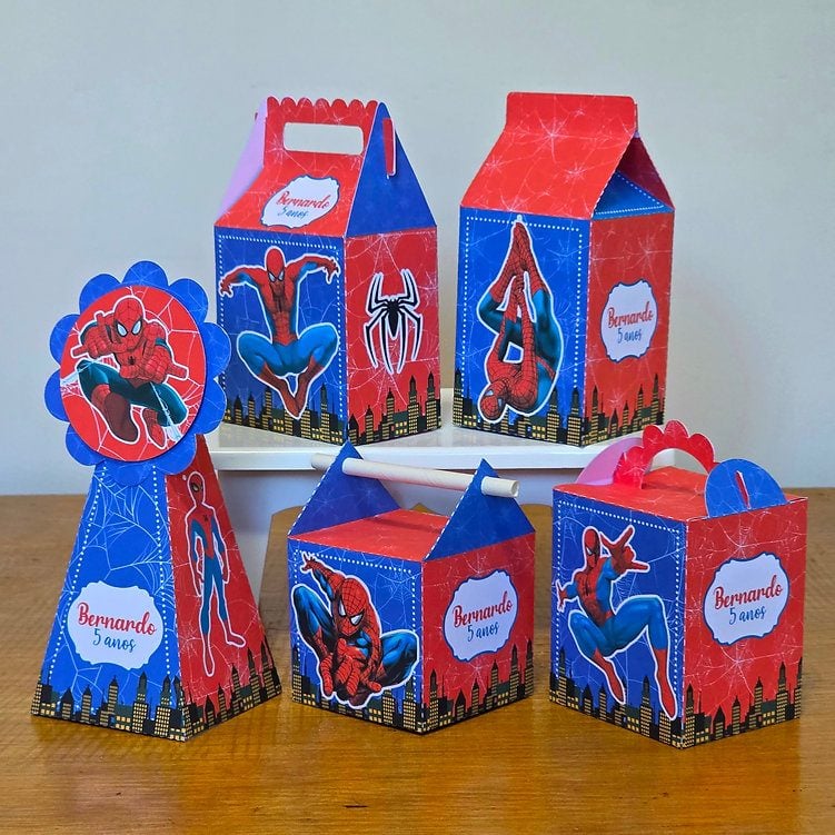 # KIT FESTA PERSONALIZADO HOMEM-ARANHA 30 UNIDADES Transforme a festa do seu pequ — foto 2