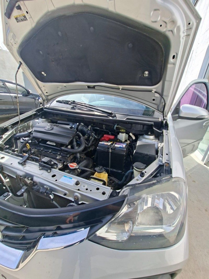 Toyota Etios Platinum Extra 1.5 Flex 16V 4P Auto. 2019 — foto 2